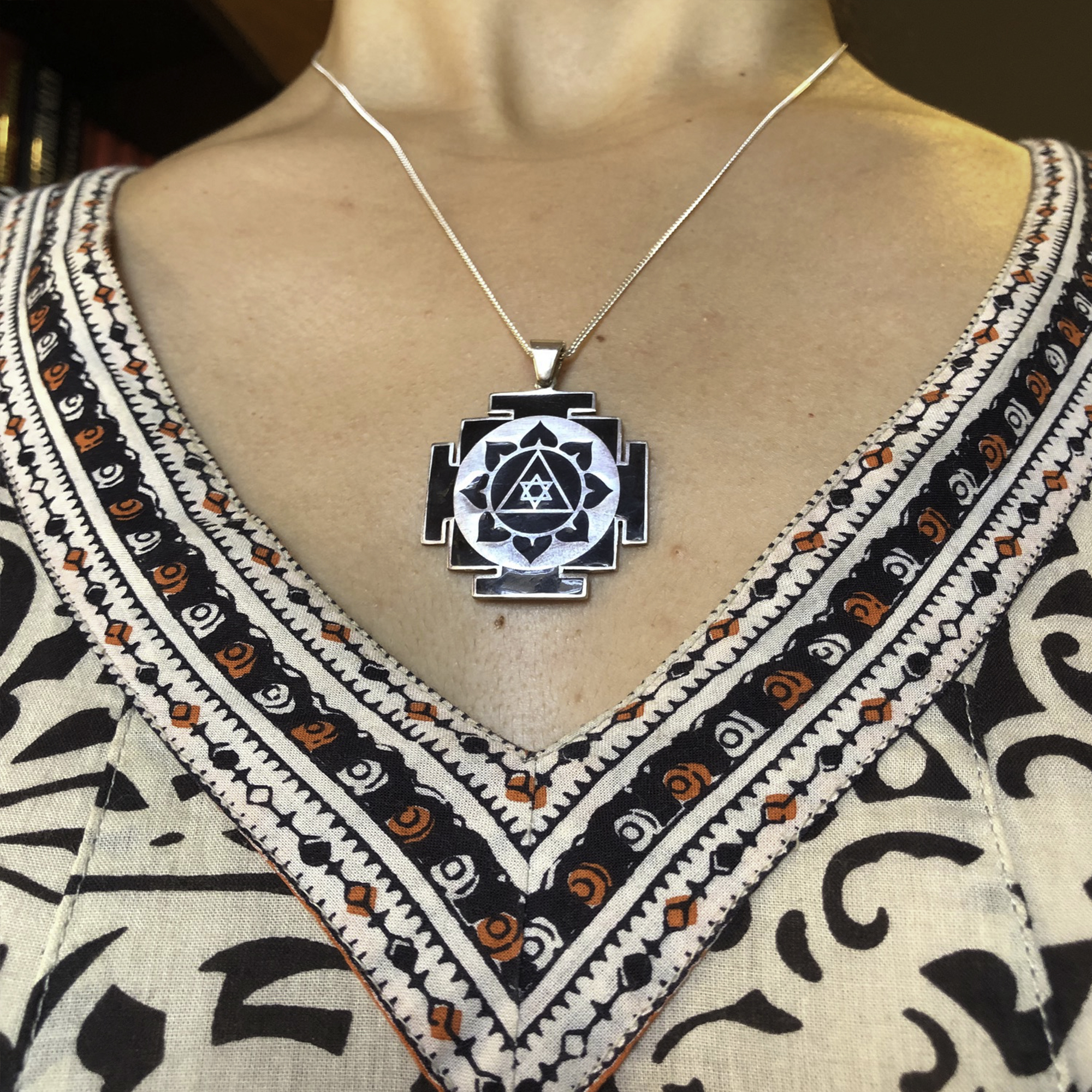 Lord Ganesha Yantra Pendant, Ganesh Energy Charm, Yantra Protection  Necklace, Spiritual Jewelry, Ganesh Talisman Gift, Hindu Good Luck Charm –  Miujiza by Leyla